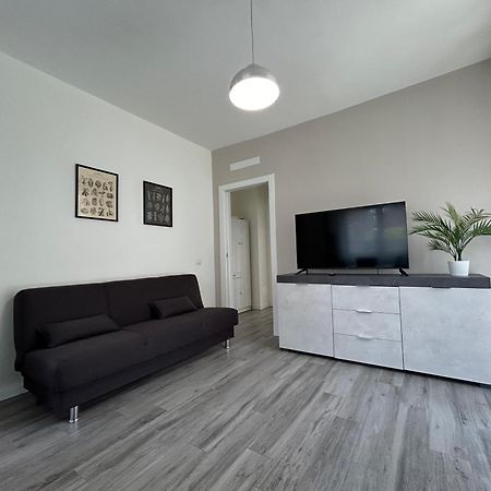 Апартаменти Treviolo - Immobili E Soluzioni Rent Екстер'єр фото