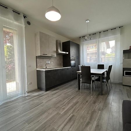 Апартаменти Treviolo - Immobili E Soluzioni Rent Екстер'єр фото